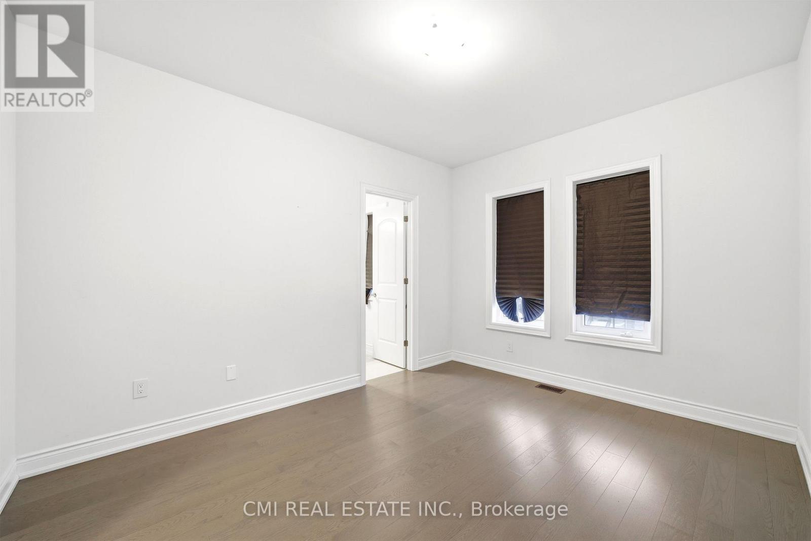 125 Raspberry Ridge Avenue, Caledon, Ontario  L7C 4M9 - Photo 36 - W12961450