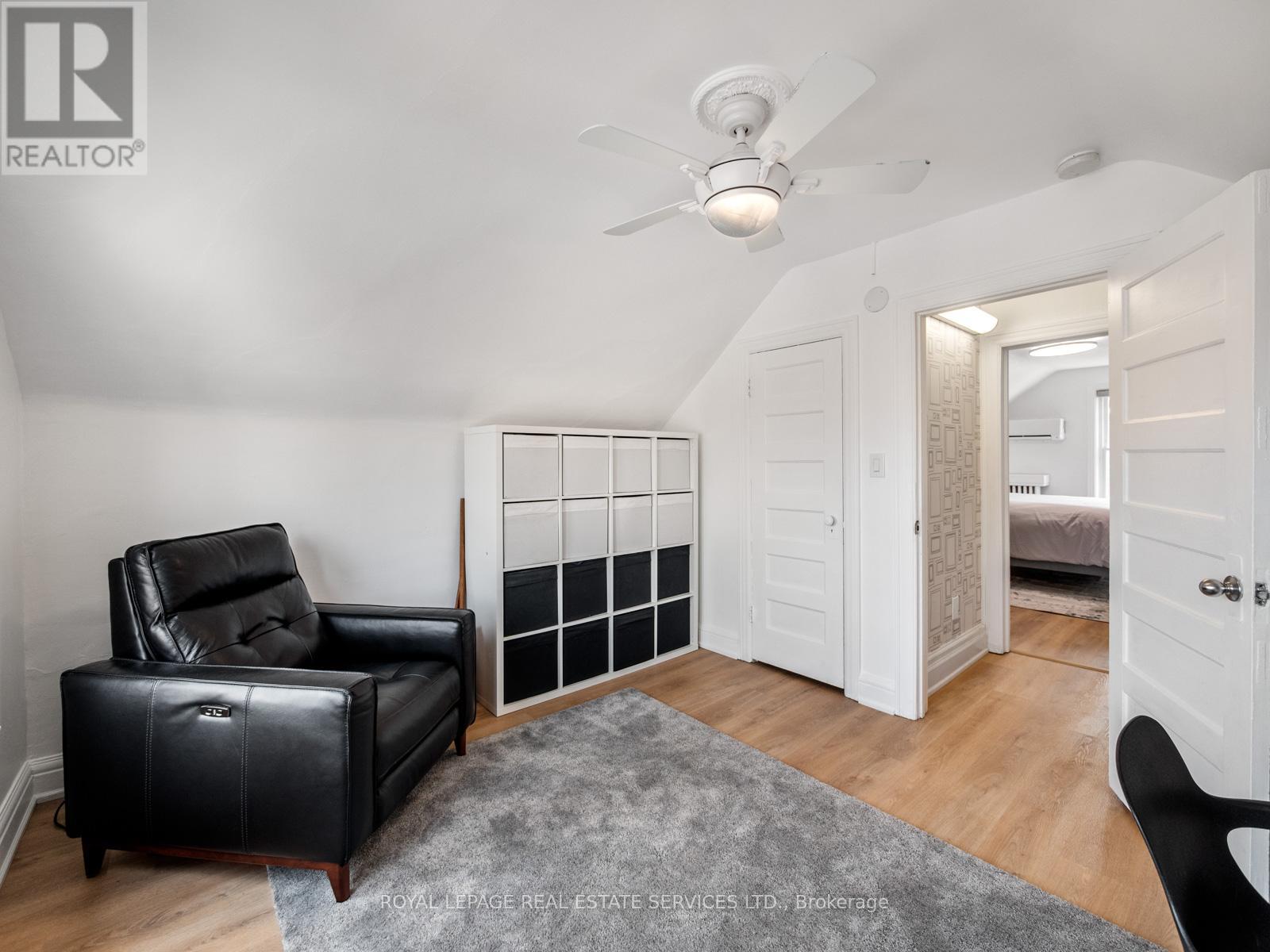 162 Medland Street, Toronto, Ontario  M6P 2N5 - Photo 32 - W12961472