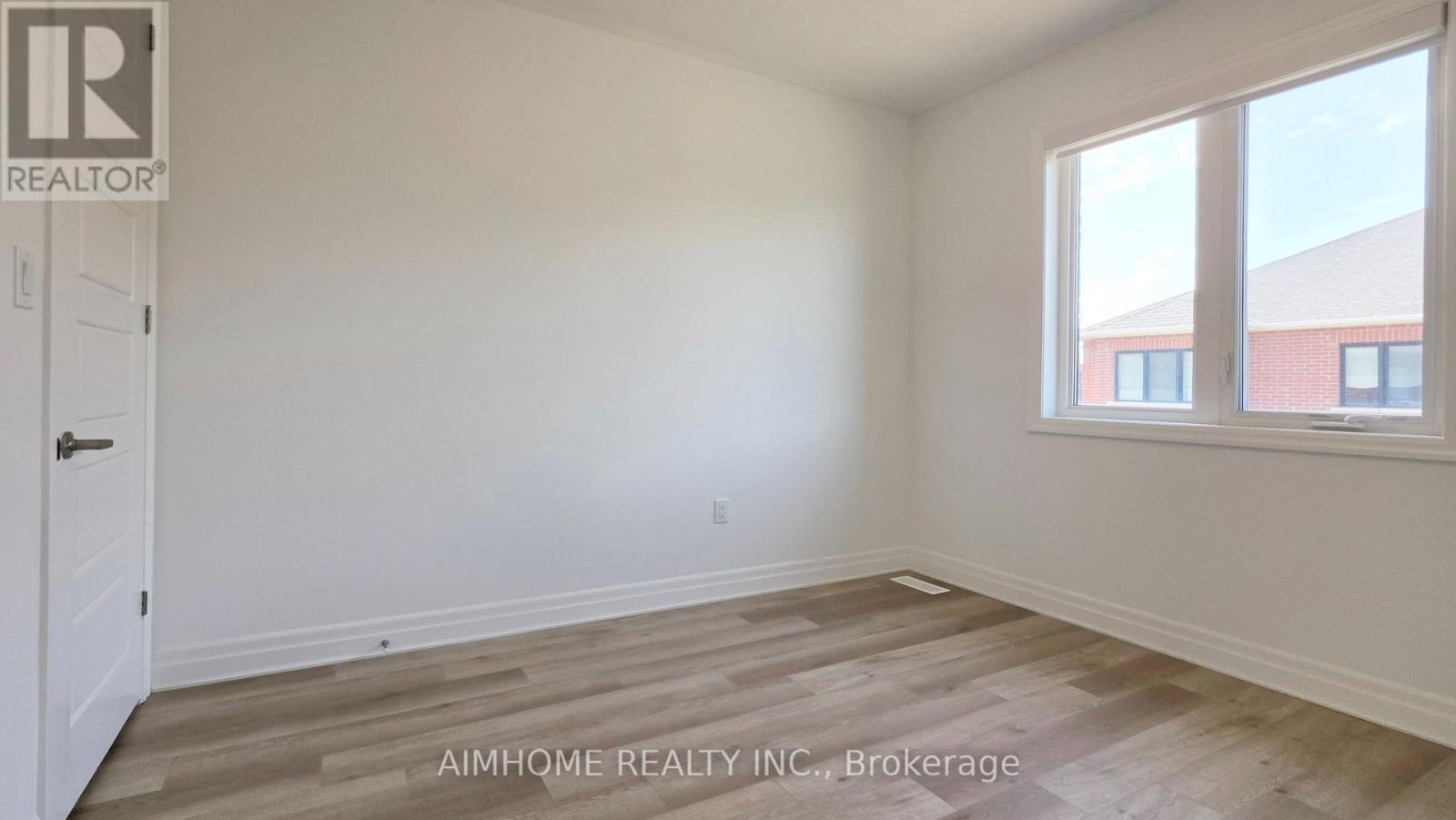 1195 Tanbark Avenue, Oakville, Ontario  L6H 3X1 - Photo 17 - W12961480