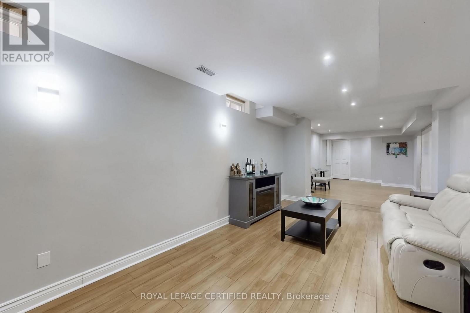 57 Humbershed Crescent, Caledon, Ontario  L7E 2X4 - Photo 43 - W12961496