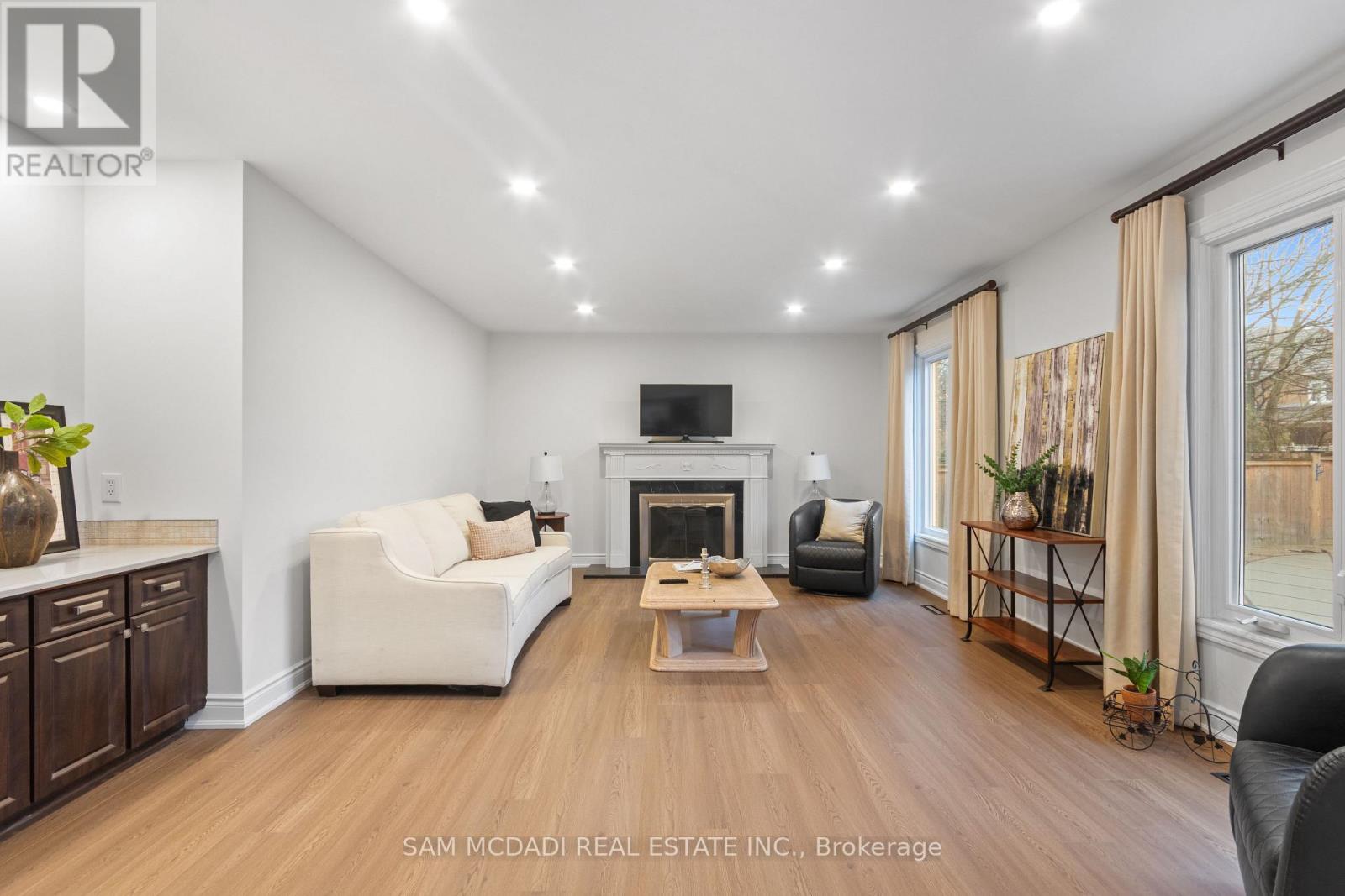 4873 Forest Hill Drive, Mississauga, Ontario  L5M 5B1 - Photo 14 - W12961502