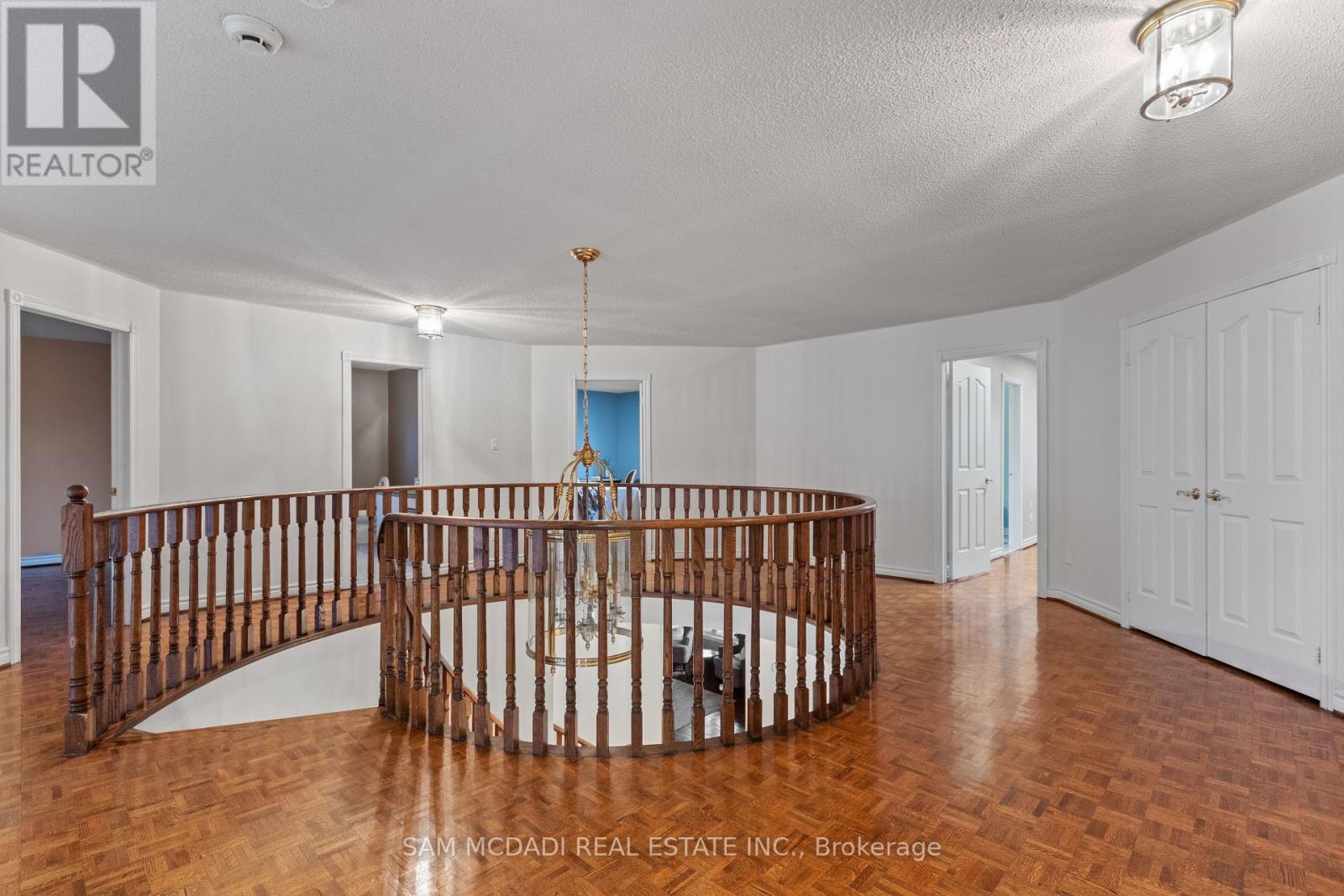 4873 Forest Hill Drive, Mississauga, Ontario  L5M 5B1 - Photo 20 - W12961502