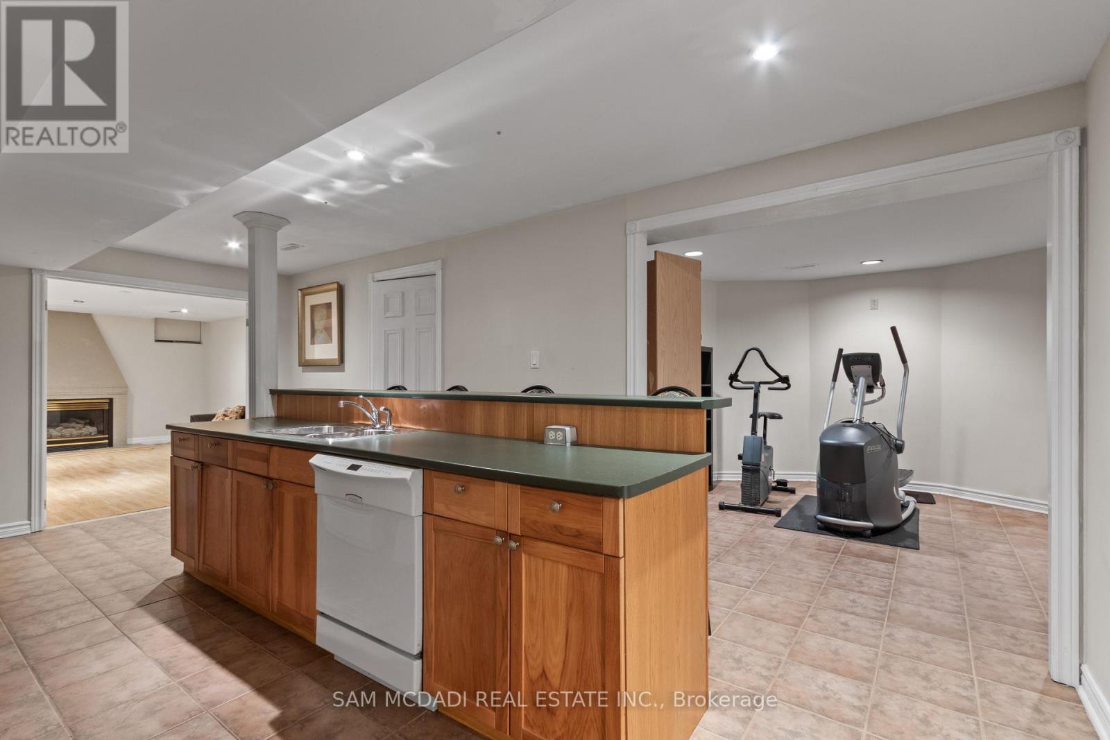 4873 Forest Hill Drive, Mississauga, Ontario  L5M 5B1 - Photo 42 - W12961502