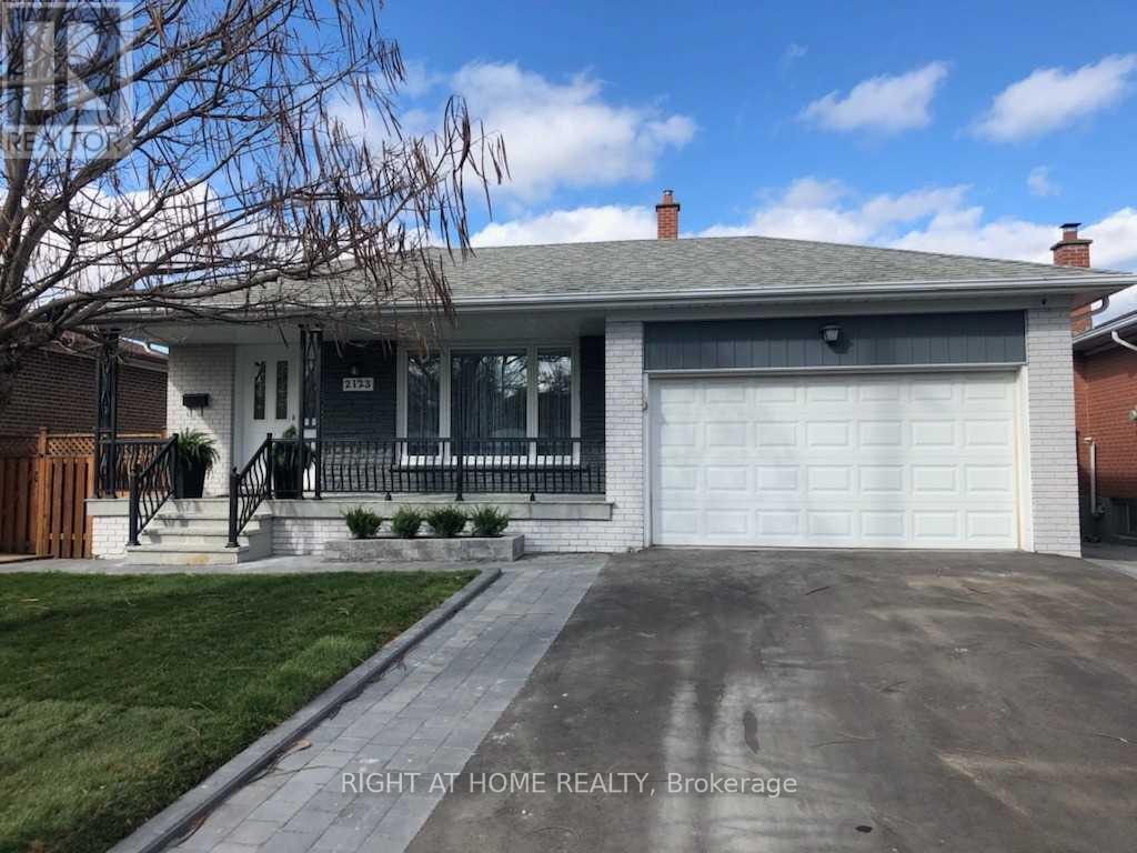 2123 CLIFF ROAD, Mississauga, Ontario