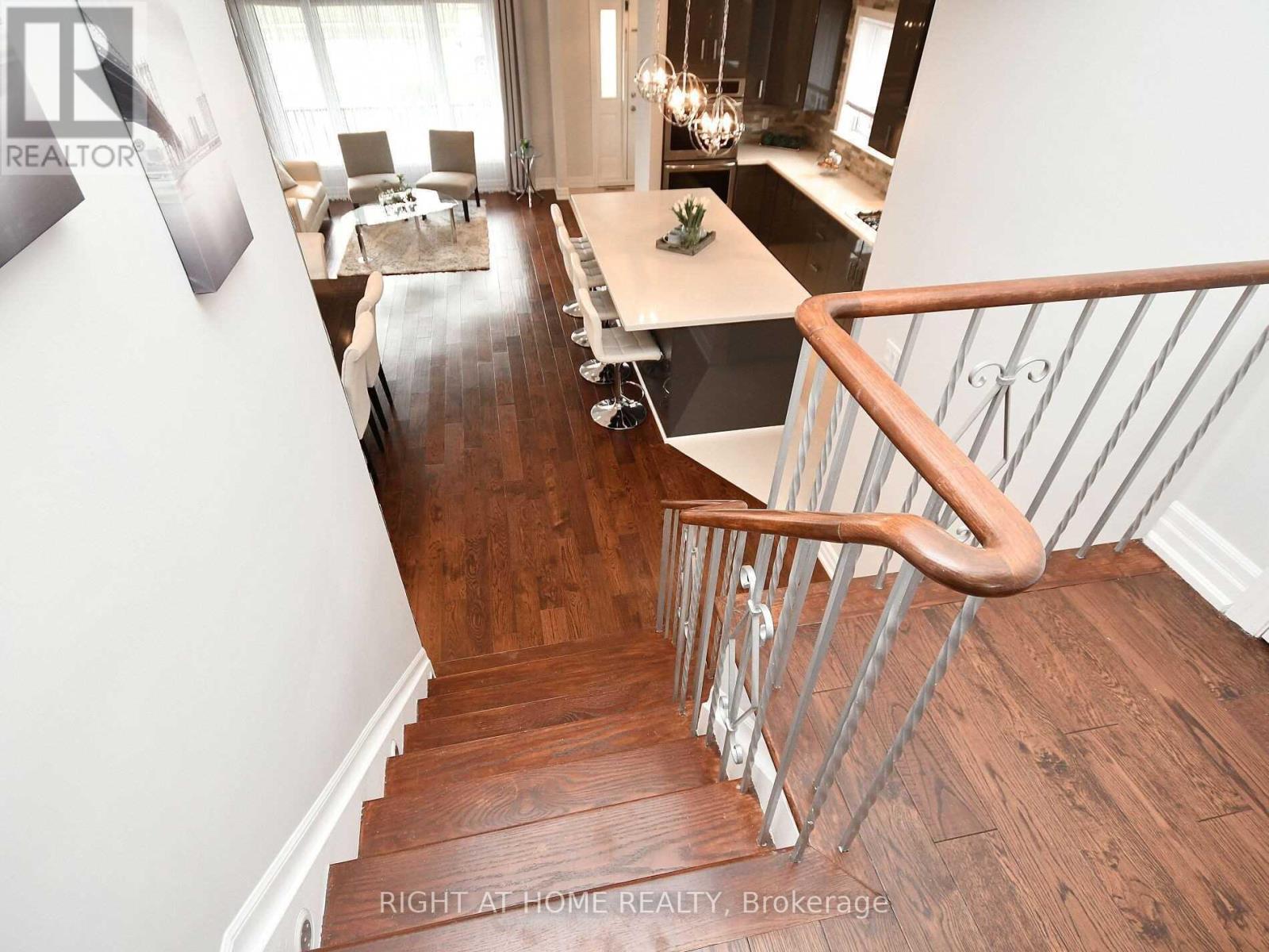 2123 Cliff Road, Mississauga, Ontario  L5A 2N6 - Photo 15 - W12961508