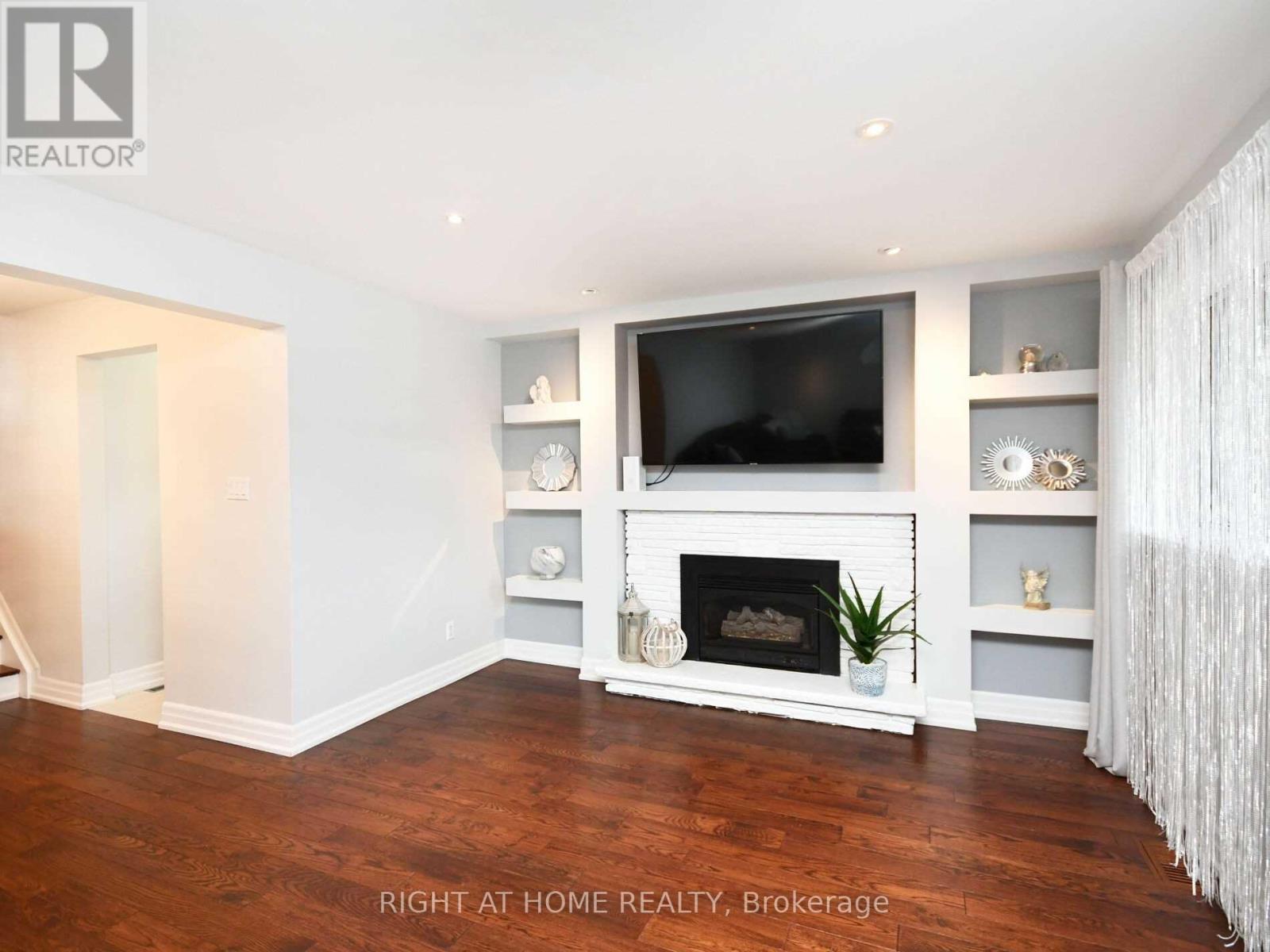 2123 Cliff Road, Mississauga, Ontario  L5A 2N6 - Photo 18 - W12961508