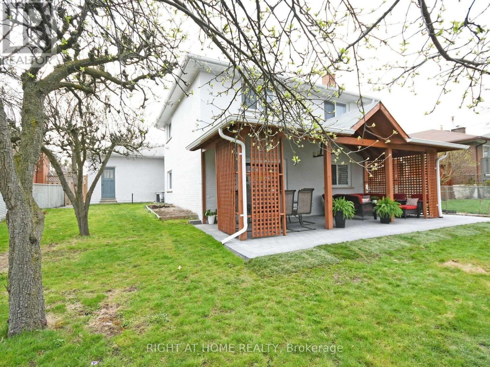 2123 Cliff Road, Mississauga, Ontario  L5A 2N6 - Photo 29 - W12961508