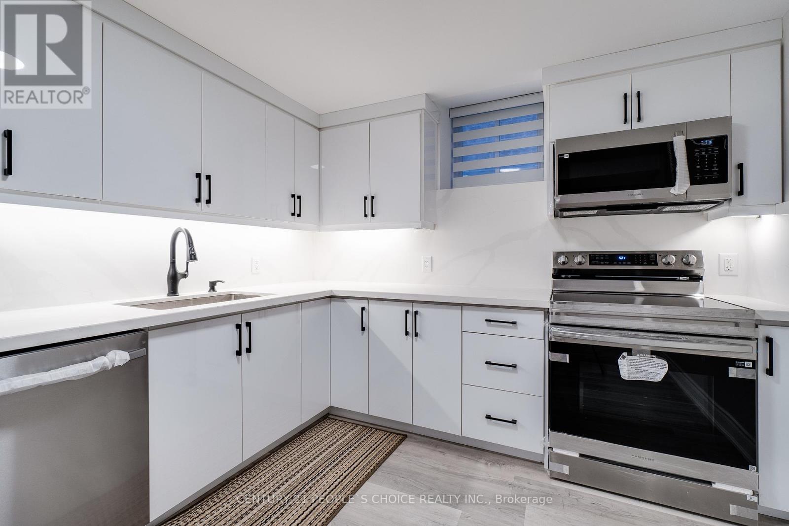 3841 Periwinkle Crescent, Mississauga, Ontario  L5N 6W8 - Photo 38 - W12961510