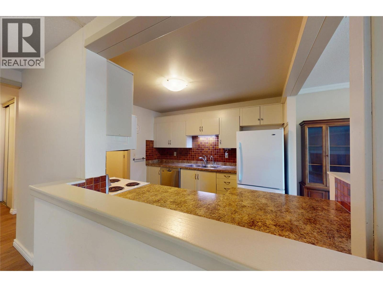 1075 Bernard Avenue Unit# 114, Kelowna, British Columbia V1Y 6P7 - Photo 20 - 10366905