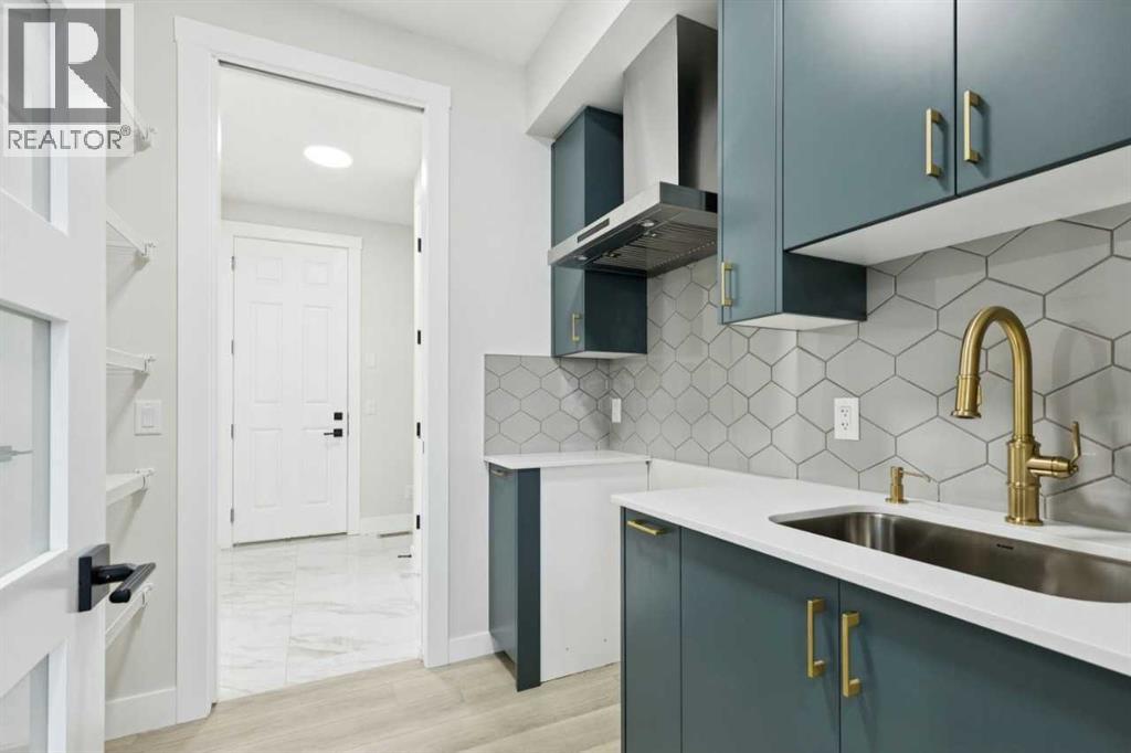 267 Marmot Grove Nw, Calgary, Alberta  T3R 2B5 - Photo 12 - A2283921