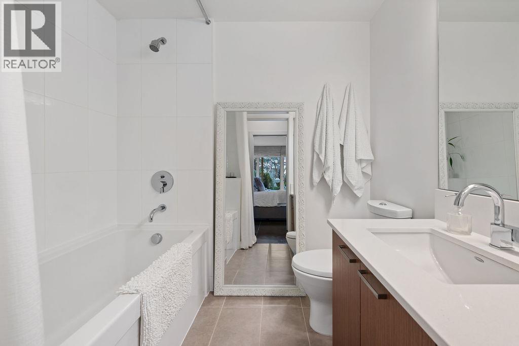 Listing Picture 13 of 31 : 213 221 UNION STREET, Vancouver / 溫哥華 - 魯藝地產 Yvonne Lu Group - MLS Medallion Club Member