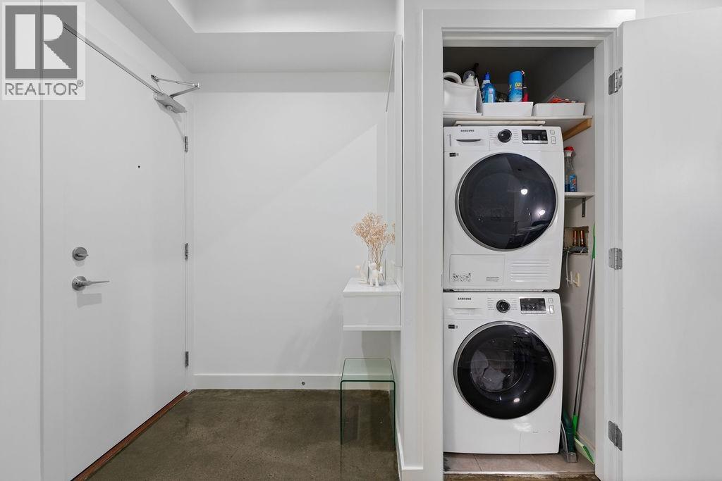 Listing Picture 17 of 31 : 213 221 UNION STREET, Vancouver / 溫哥華 - 魯藝地產 Yvonne Lu Group - MLS Medallion Club Member