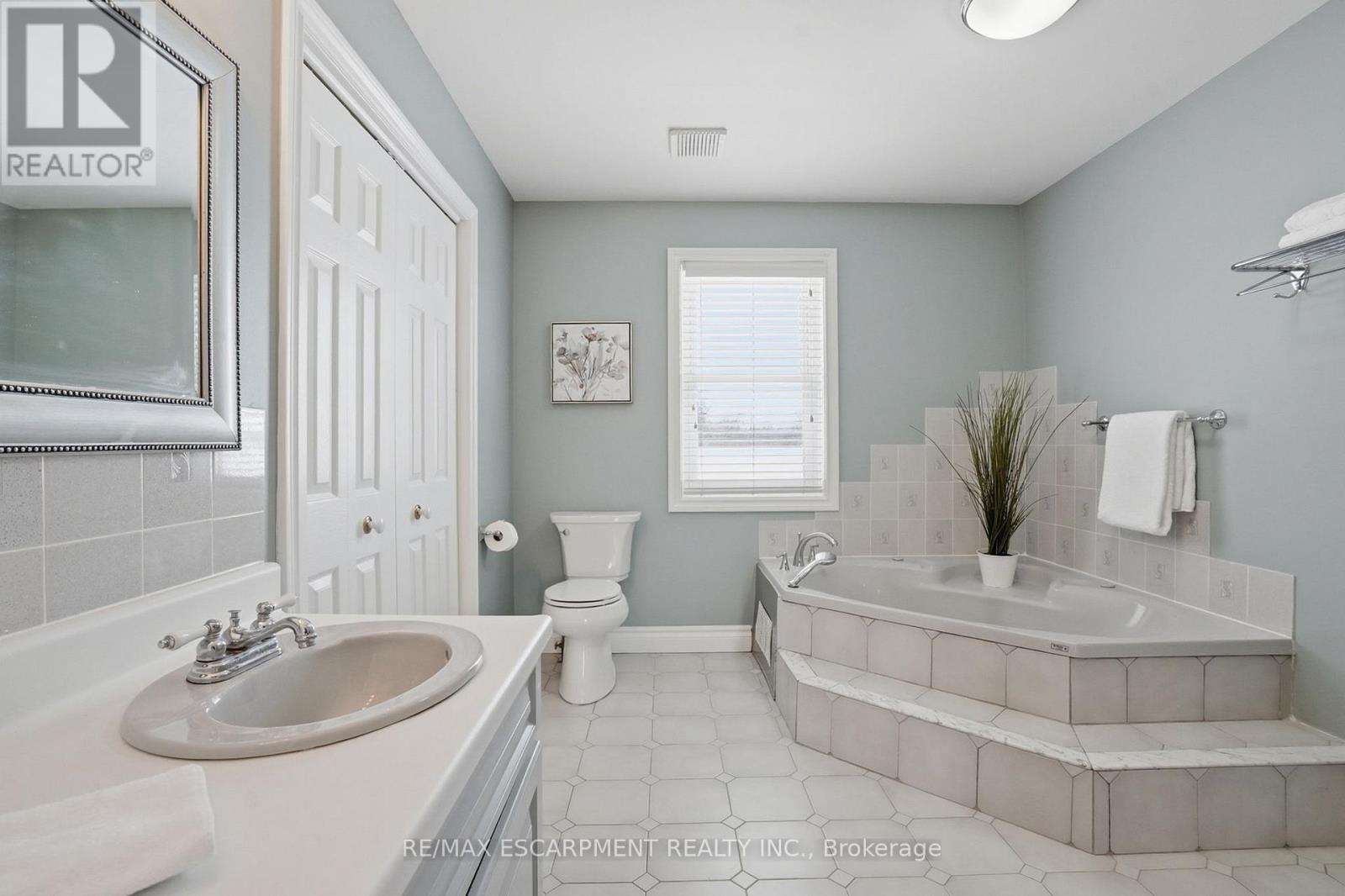 192 Concession 14 E, Hamilton, Ontario  N0B 2J0 - Photo 29 - X12961326