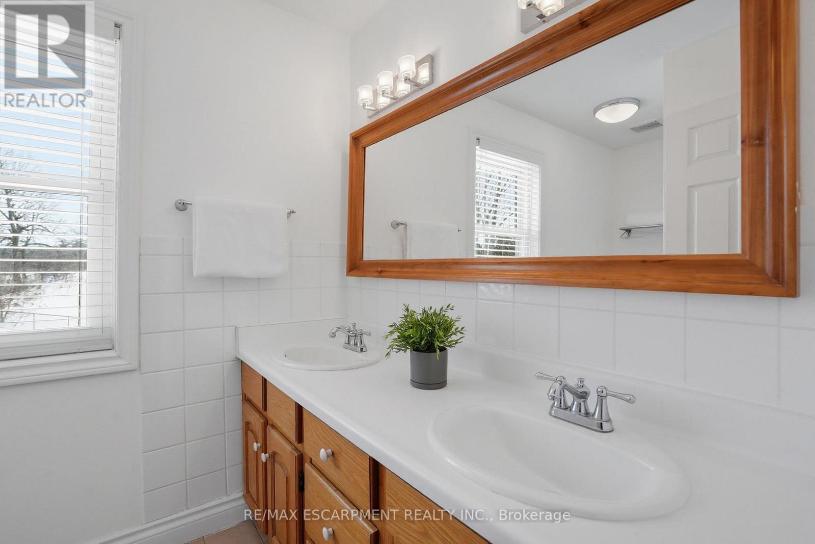 192 Concession 14 E, Hamilton, Ontario  N0B 2J0 - Photo 34 - X12961326