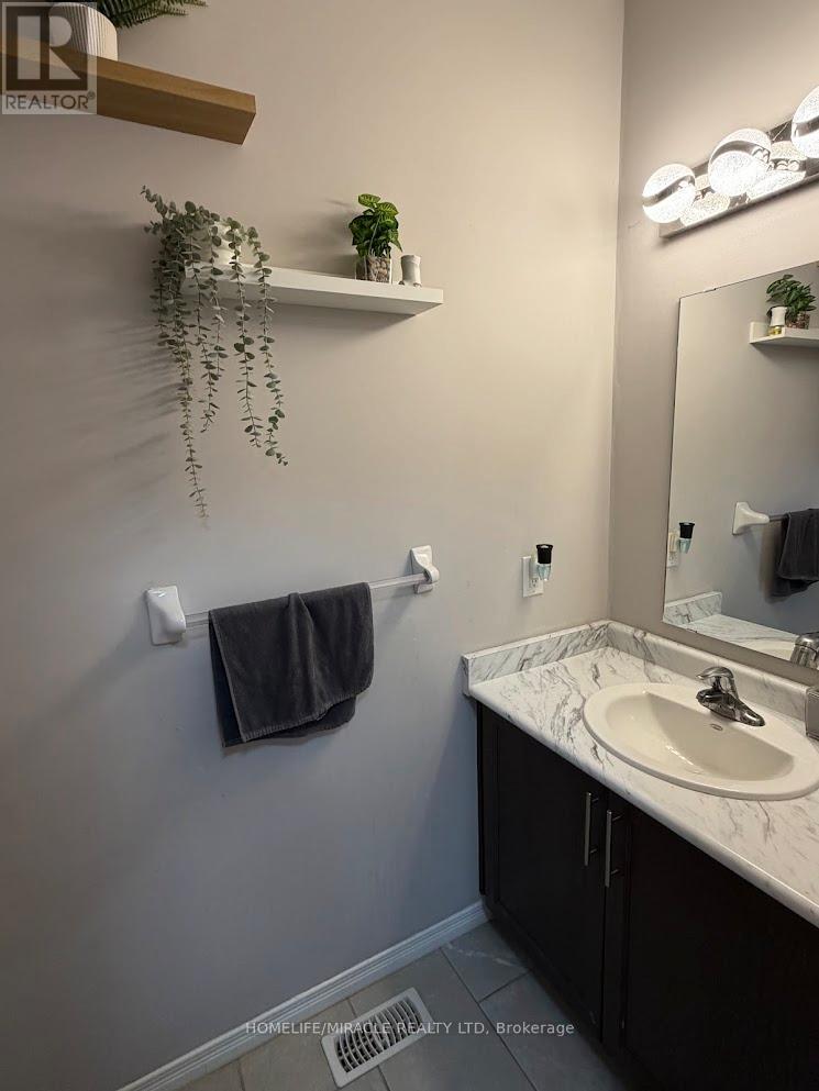 67 Saddlebrook Court, Kitchener, Ontario  N2R 0P6 - Photo 22 - X12961342