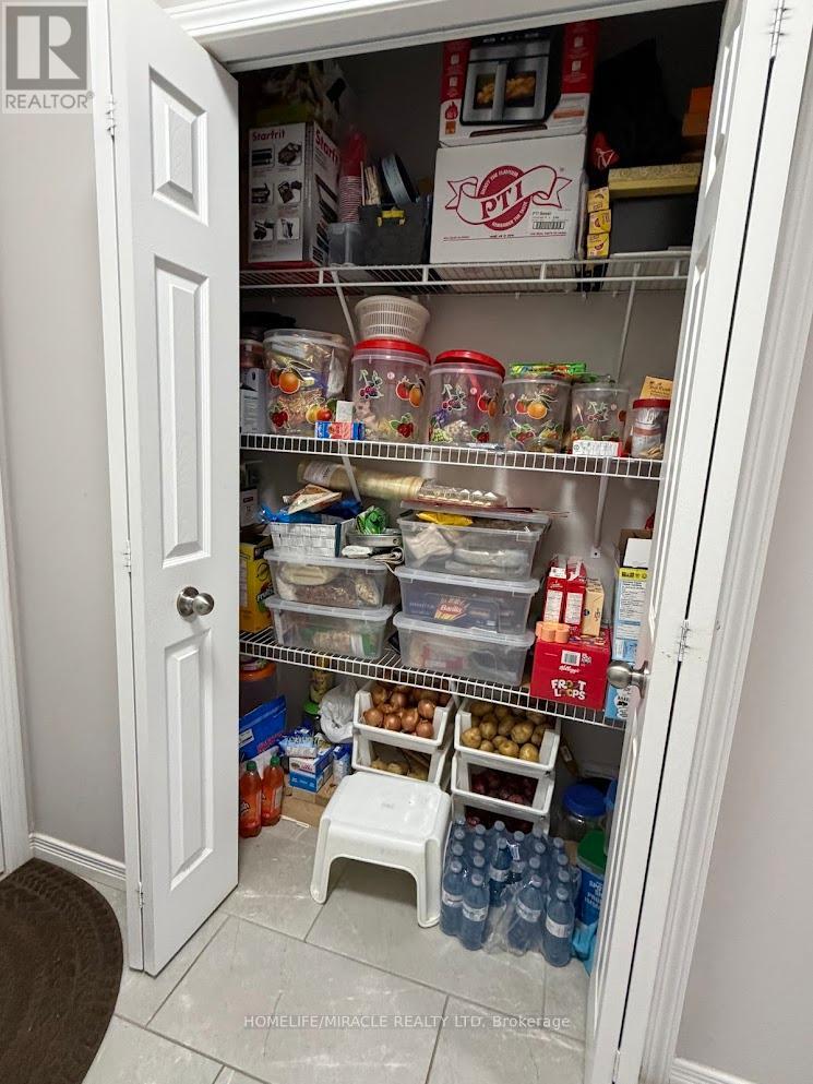 67 Saddlebrook Court, Kitchener, Ontario  N2R 0P6 - Photo 23 - X12961342