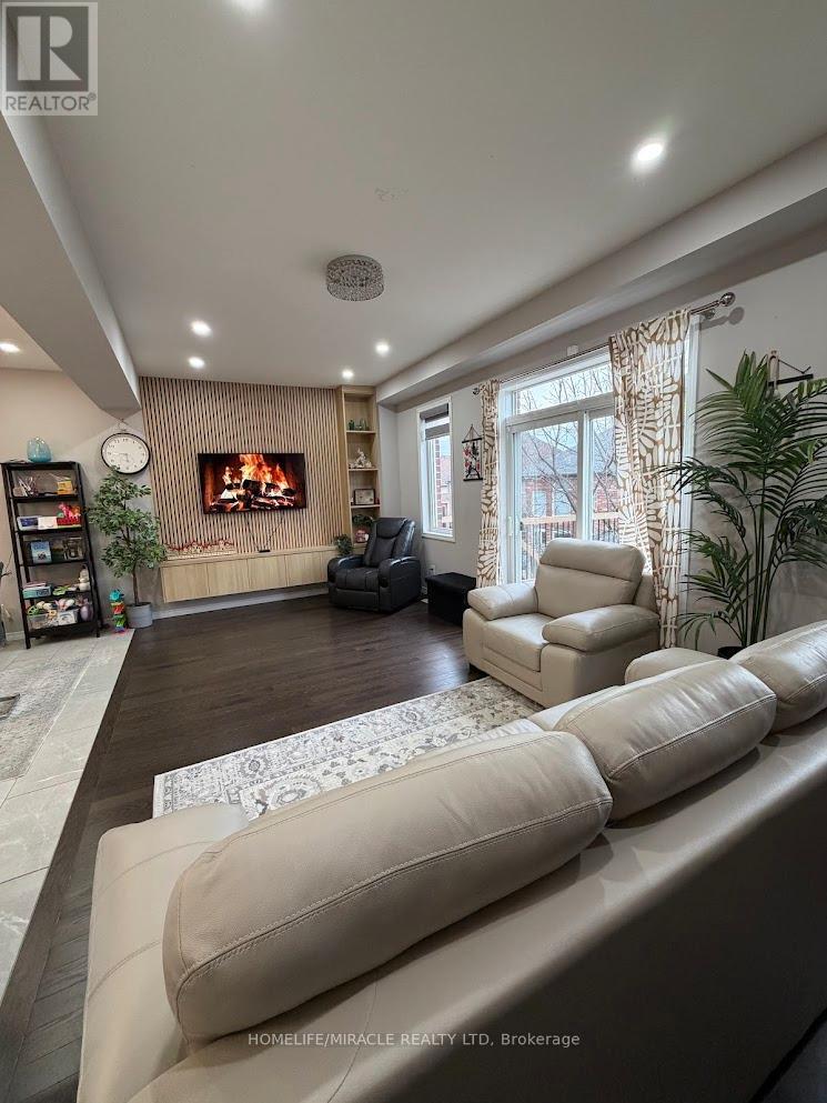 67 Saddlebrook Court, Kitchener, Ontario  N2R 0P6 - Photo 31 - X12961342