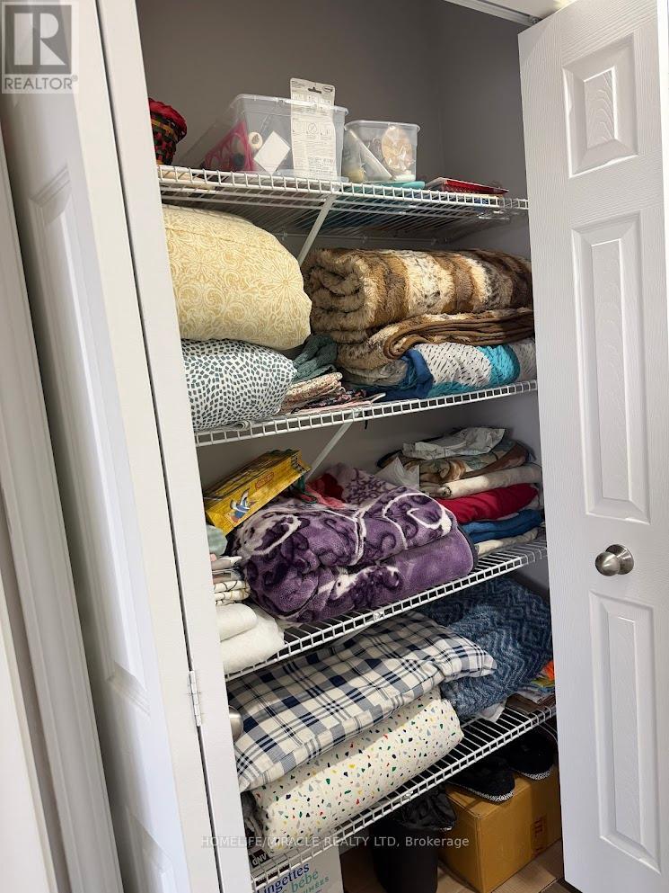 67 Saddlebrook Court, Kitchener, Ontario  N2R 0P6 - Photo 7 - X12961342