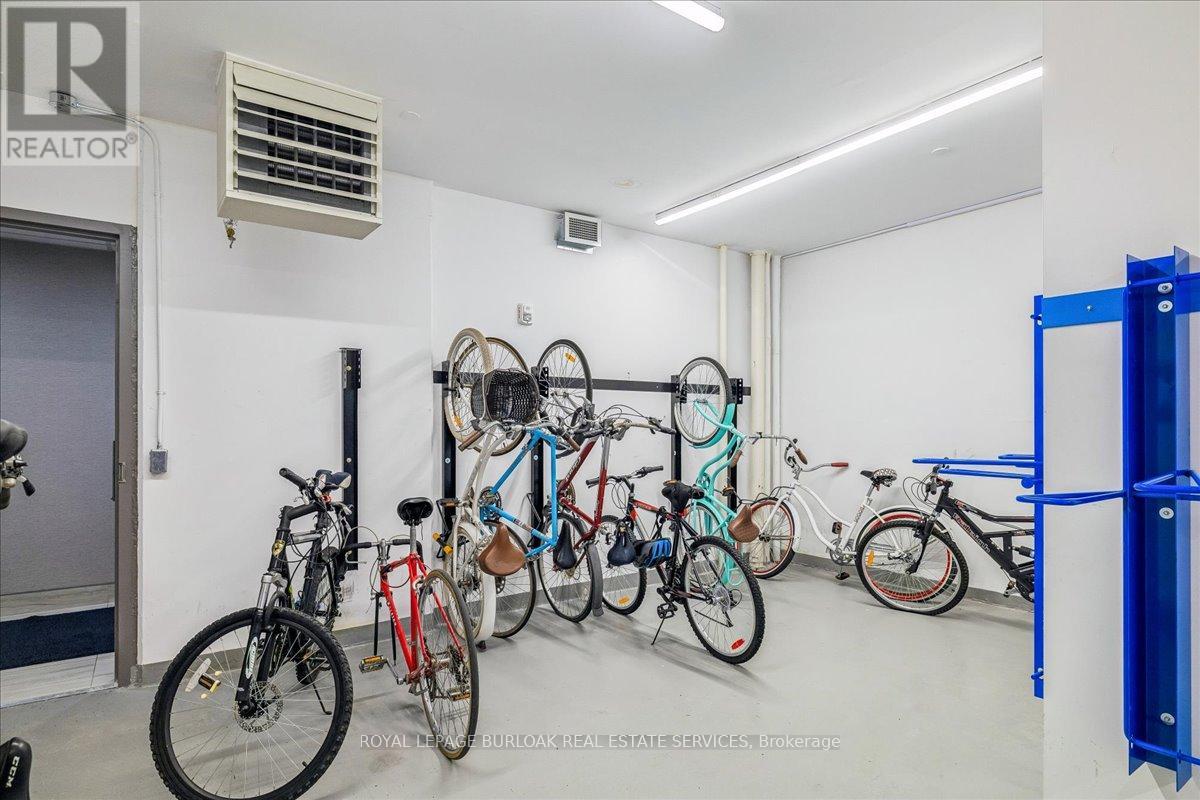 1001 - 81 Robinson Street, Hamilton, Ontario  L8P 0C2 - Photo 43 - X12961418