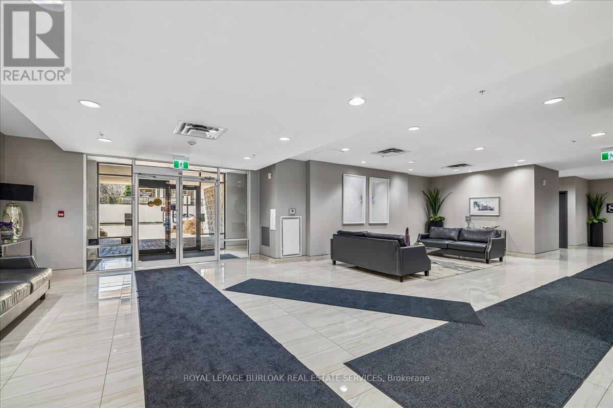 1001 - 81 Robinson Street, Hamilton, Ontario  L8P 0C2 - Photo 5 - X12961418