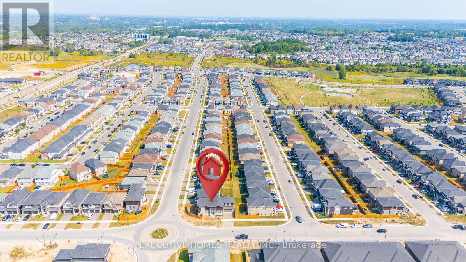 183 Longboat Run W, Brantford, Ontario  N3T 5L5 - Photo 3 - X12961430