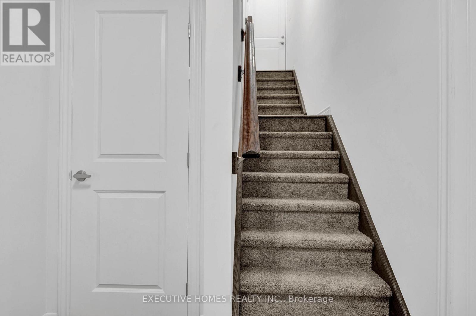 183 Longboat Run W, Brantford, Ontario  N3T 5L5 - Photo 34 - X12961430