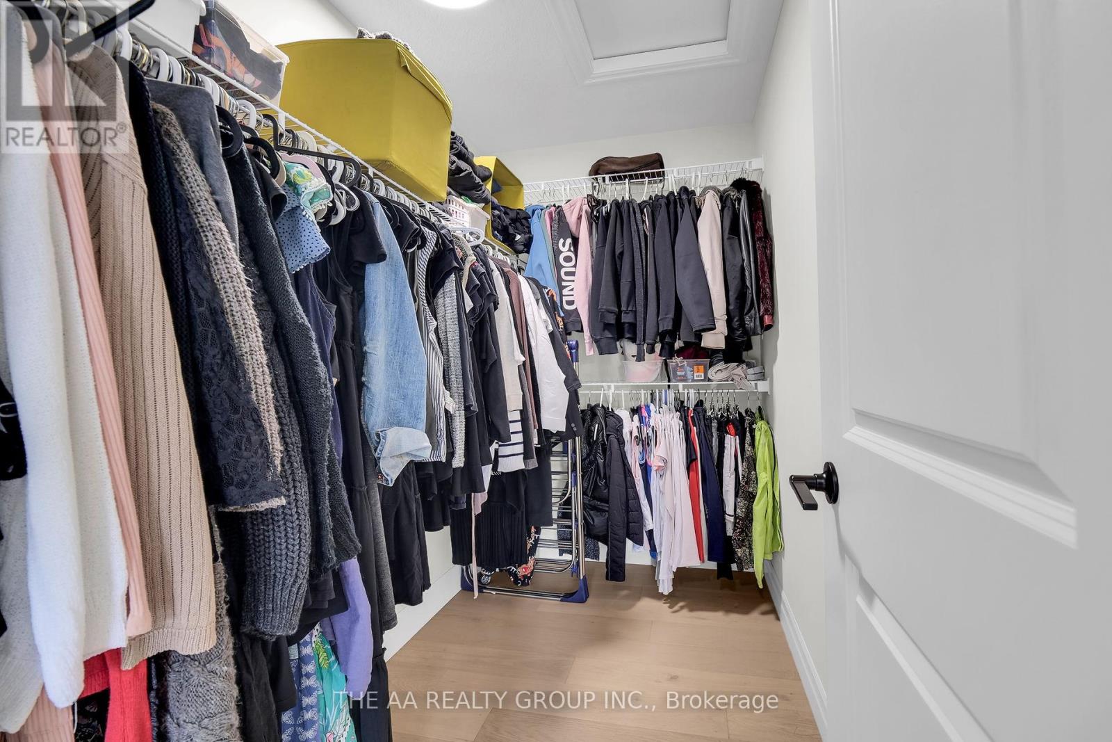 187 Foxborough Place, Thames Centre, Ontario  N0M 2P0 - Photo 32 - X12961454