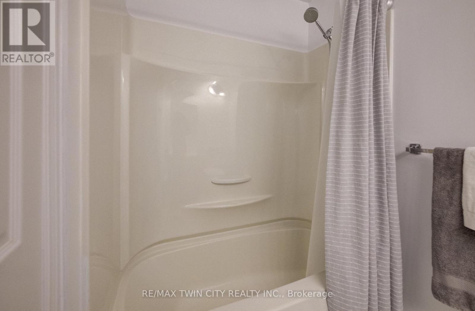 4 Ronald Road, Cambridge, Ontario  N1S 4N1 - Photo 17 - X12961506