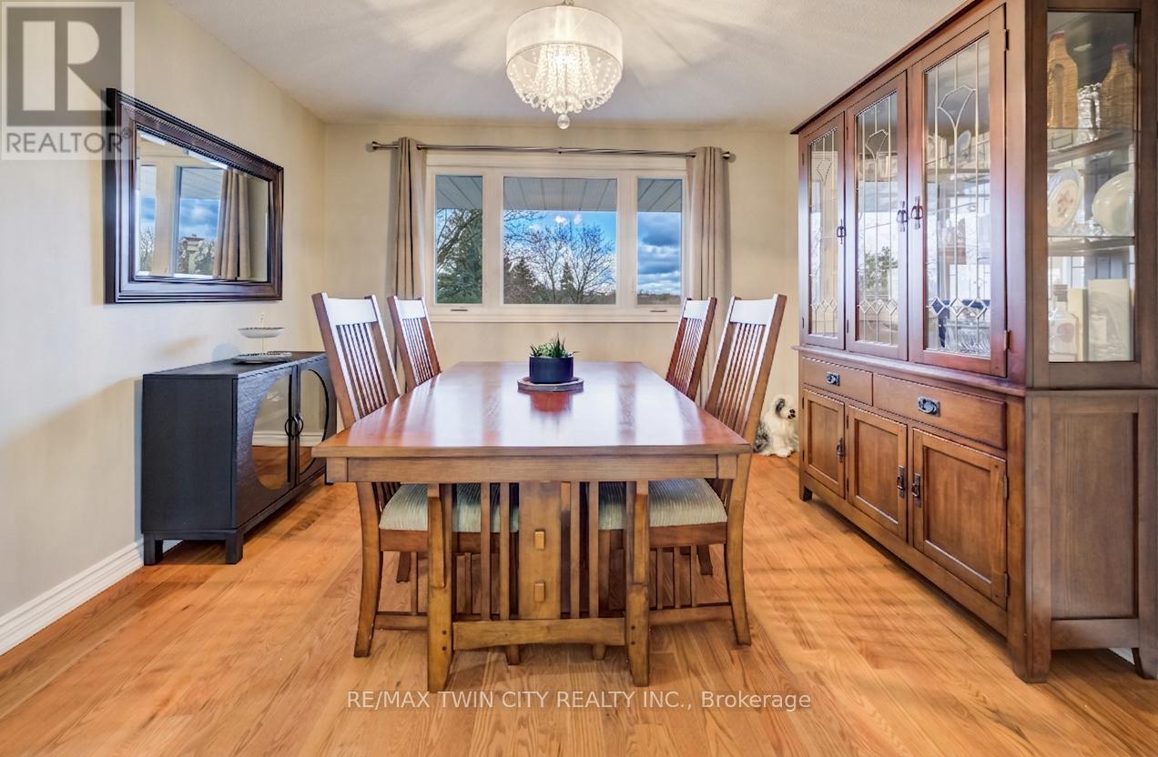 4 Ronald Road, Cambridge, Ontario  N1S 4N1 - Photo 7 - X12961506