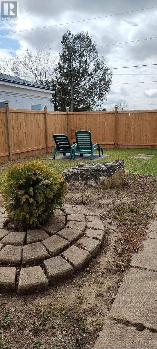 23 Bluejay Court, Brockton, Ontario  N0G 2V0 - Photo 29 - X12719556