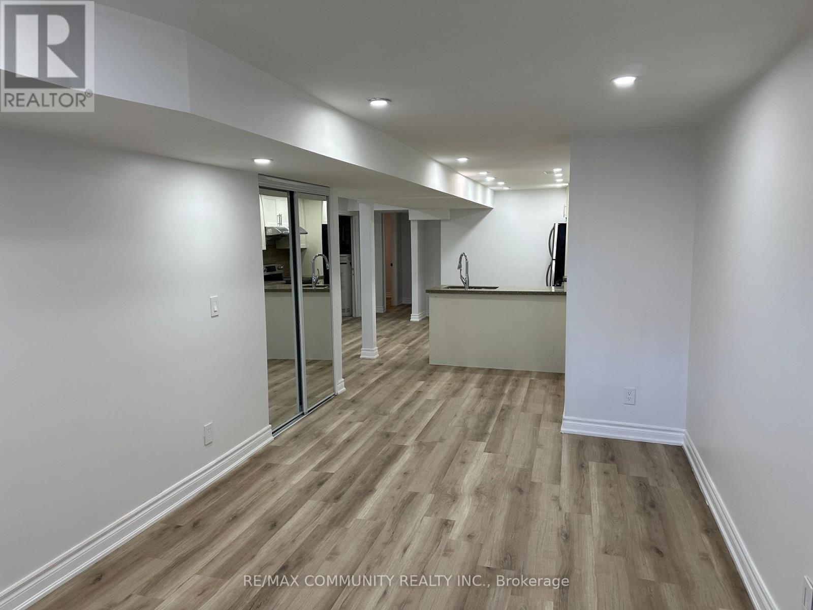 Basement - 12 Ball Crescent, Whitby, Ontario  L1P 1W6 - Photo 6 - E12948742