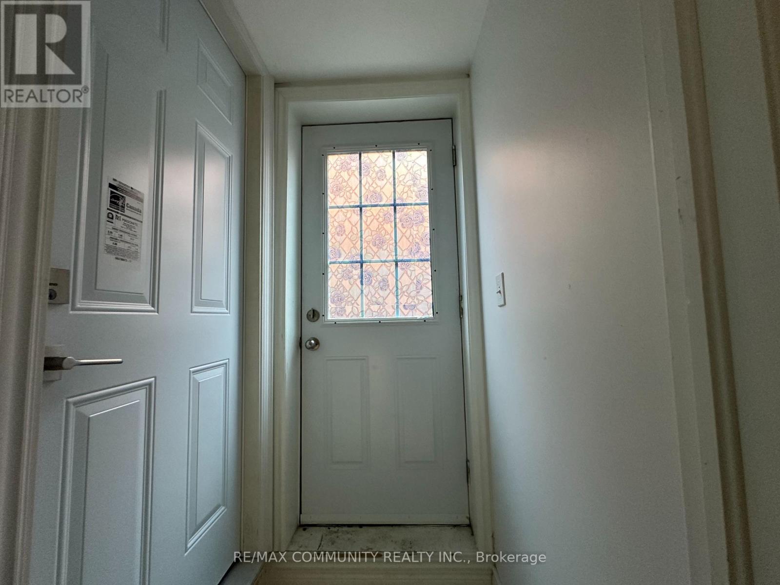 Basement - 12 Ball Crescent, Whitby, Ontario  L1P 1W6 - Photo 2 - E12948742