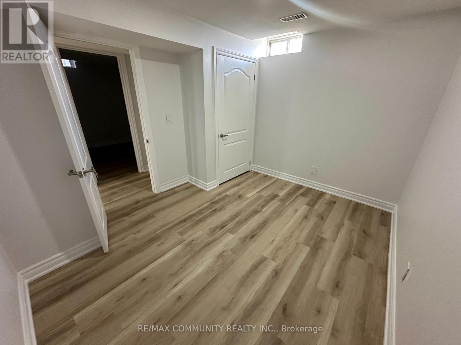 Basement - 12 Ball Crescent, Whitby, Ontario  L1P 1W6 - Photo 8 - E12948742