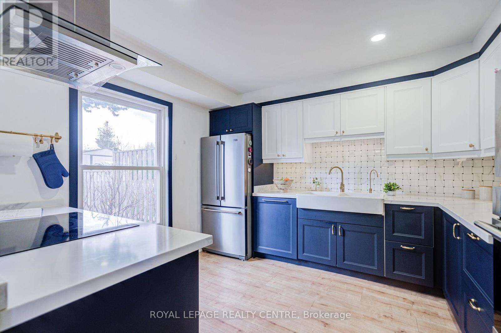 2708 Los Palmas Court S, Mississauga, Ontario  L5N 2G7 - Photo 13 - W12961050