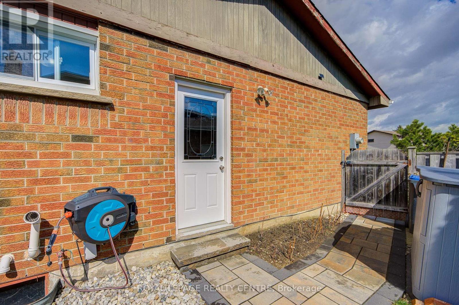 2708 Los Palmas Court S, Mississauga, Ontario  L5N 2G7 - Photo 39 - W12961050