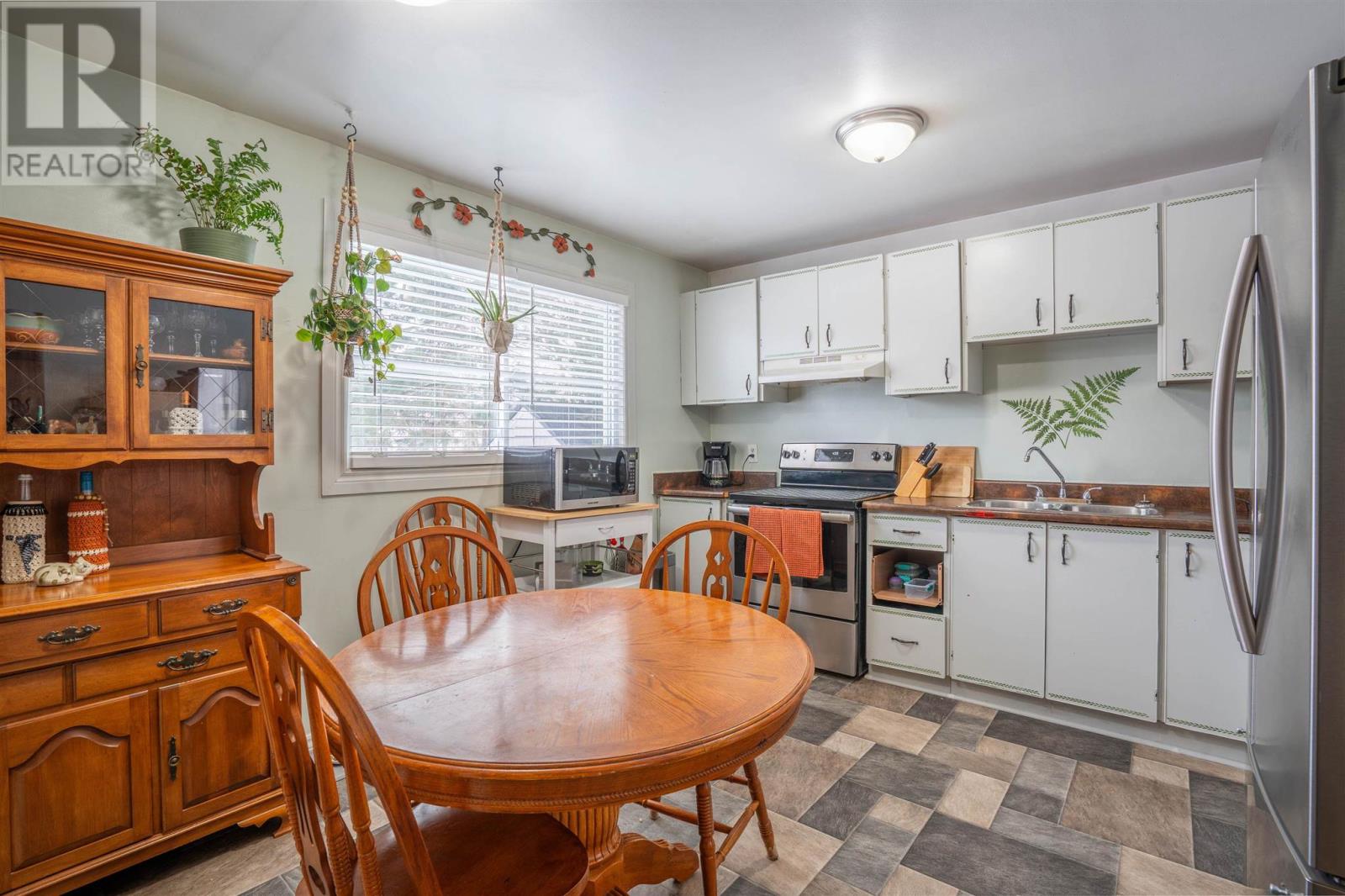 46 Copernicus Dr, Sault Ste. Marie, Ontario  P6A 6H2 - Photo 5 - SM260415