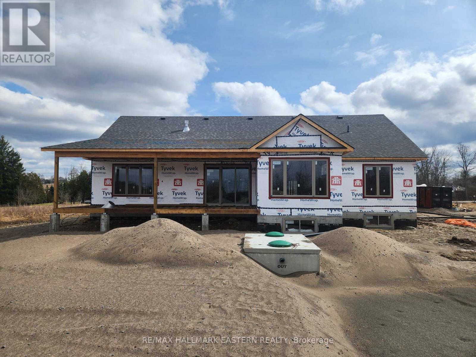 44 Almeara Drive, Otonabee-South Monaghan, Ontario  K9J 6Y3 - Photo 3 - X12929150