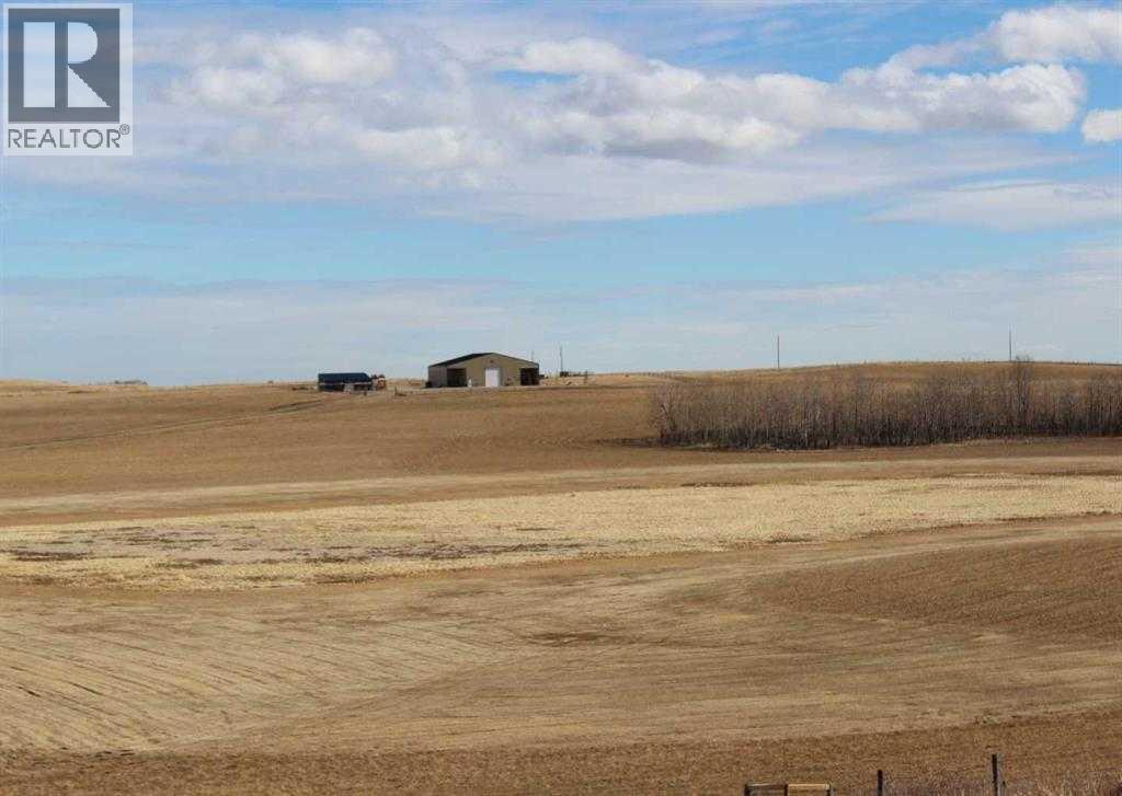 264202 Lochend Road, Rural Rocky View County, Alberta  T4C 1A2 - Photo 2 - A2299356