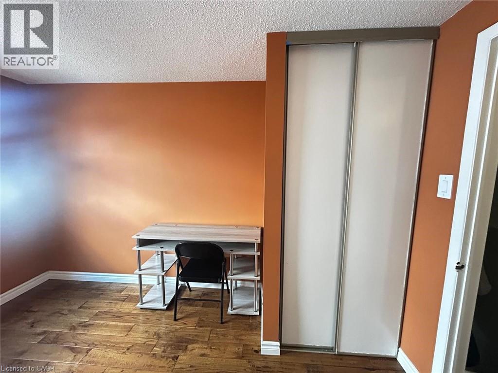 254 Camille Crescent, Waterloo, Ontario  N2K 3B6 - Photo 10 - 40817878