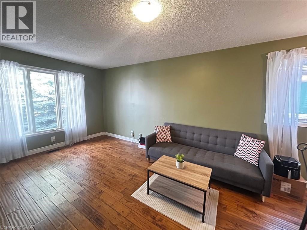 254 Camille Crescent, Waterloo, Ontario  N2K 3B6 - Photo 5 - 40817878