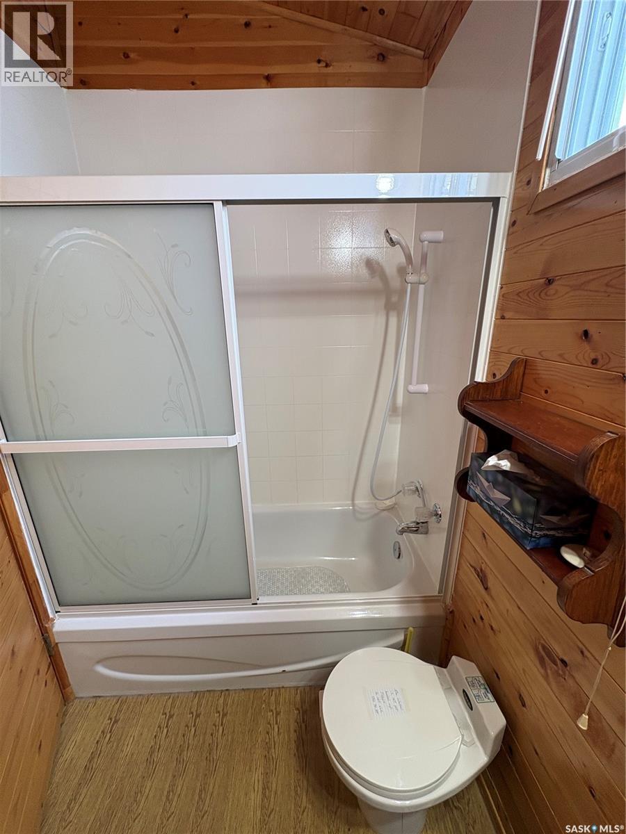 184 Shoreline Drive, Fishing Lake, Saskatchewan  S0A 1Y0 - Photo 12 - SK032079