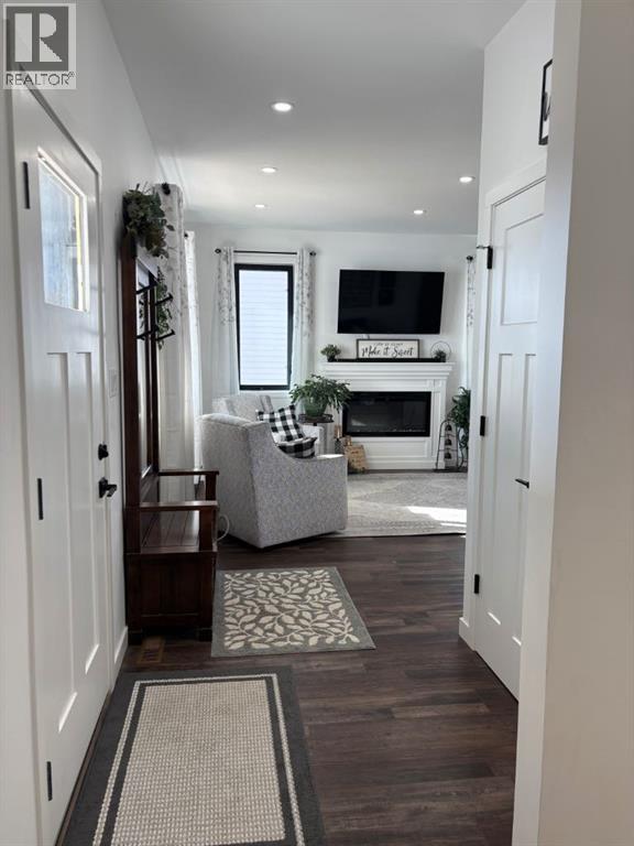 349 E 1 Avenue N, Magrath, Alberta  T0K 1J0 - Photo 24 - A2283786