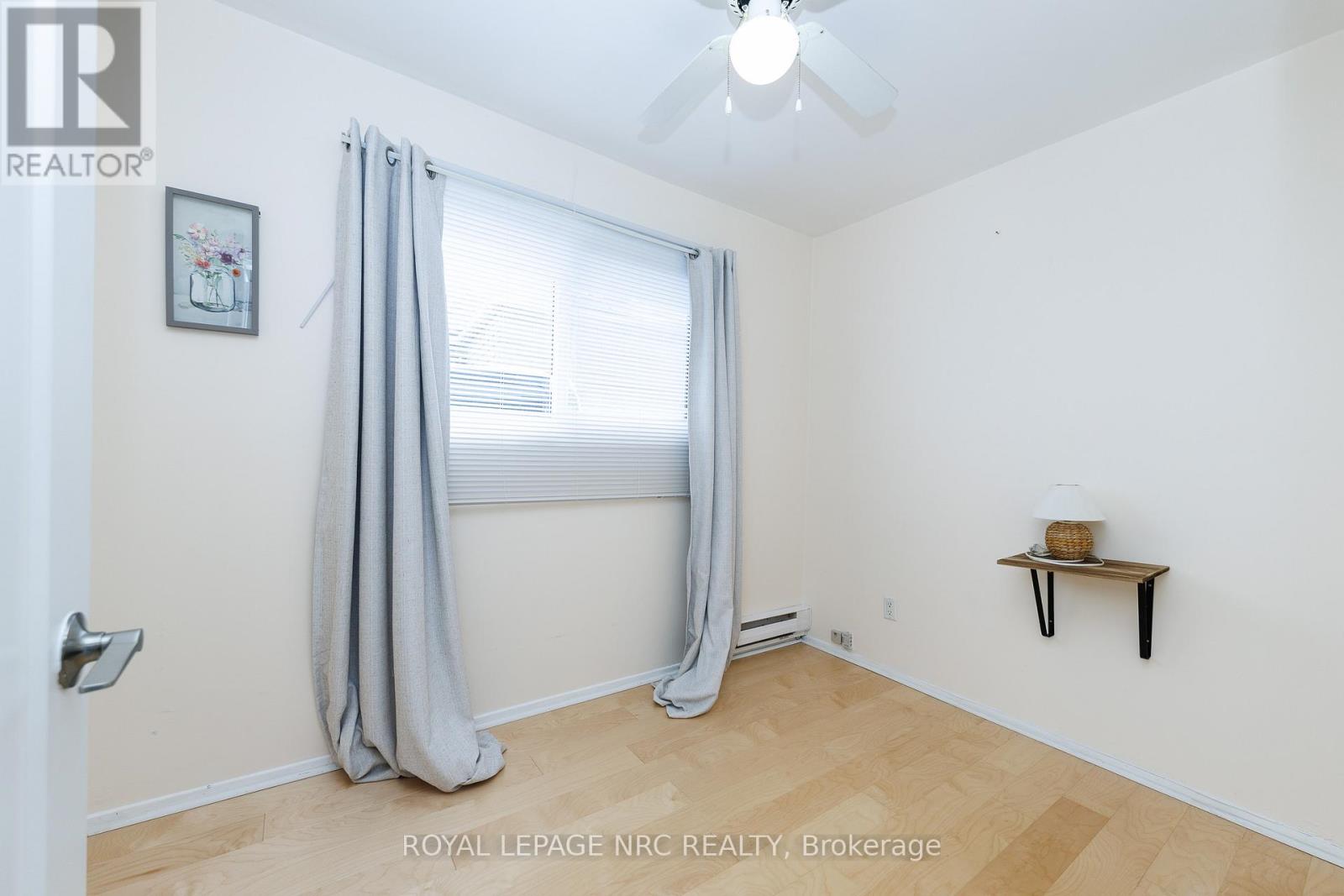 15 Loomis Crescent, Fort Erie, Ontario  L0S 1B0 - Photo 7 - X12961538