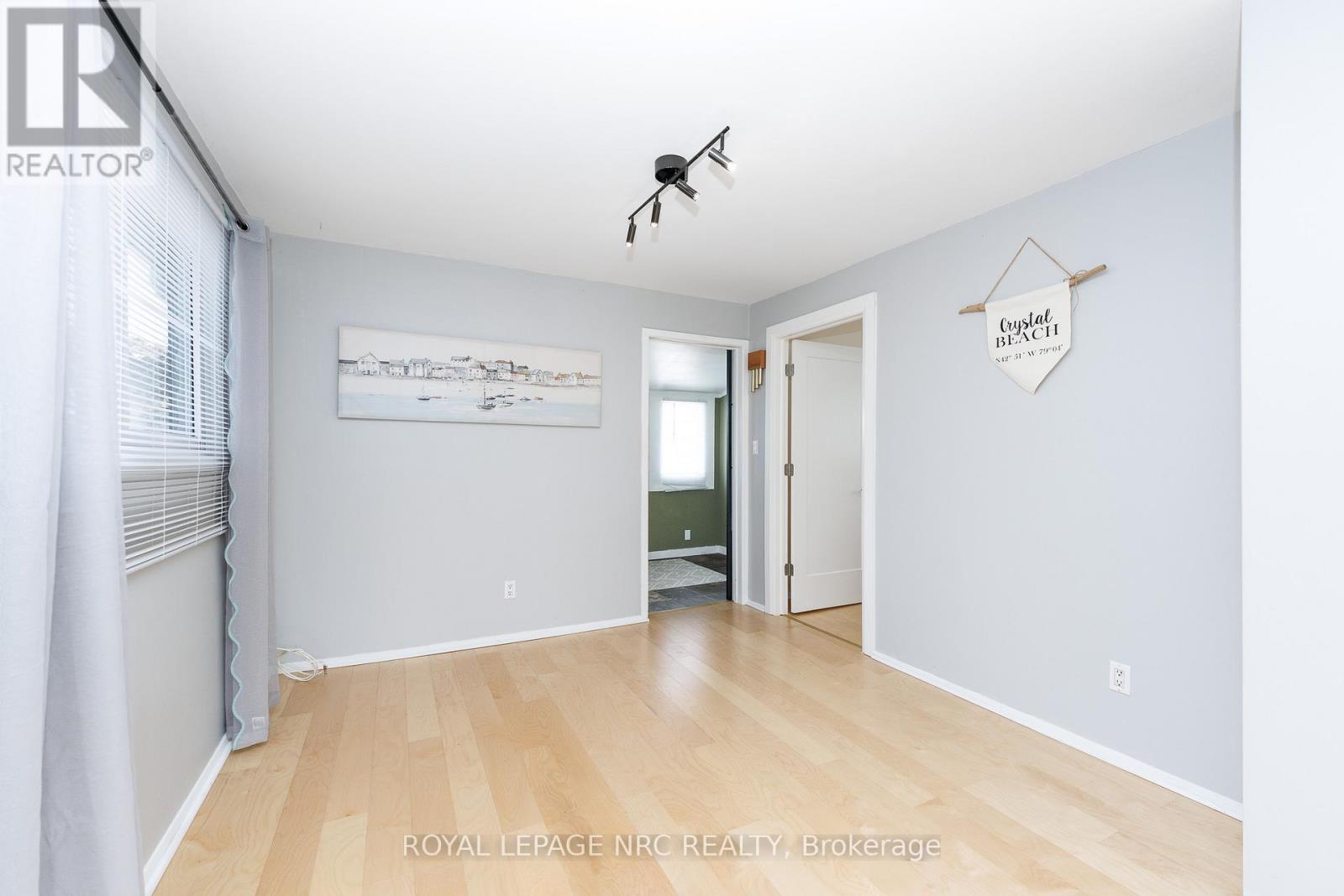 15 Loomis Crescent, Fort Erie, Ontario  L0S 1B0 - Photo 7 - X12961556