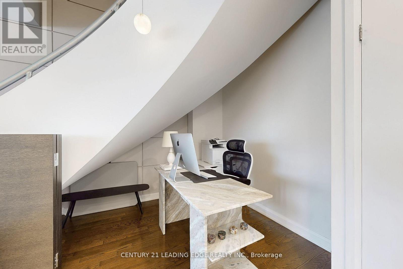 502 - 3 Mcalpine Street, Toronto, Ontario  M5R 3T5 - Photo 7 - C12961478