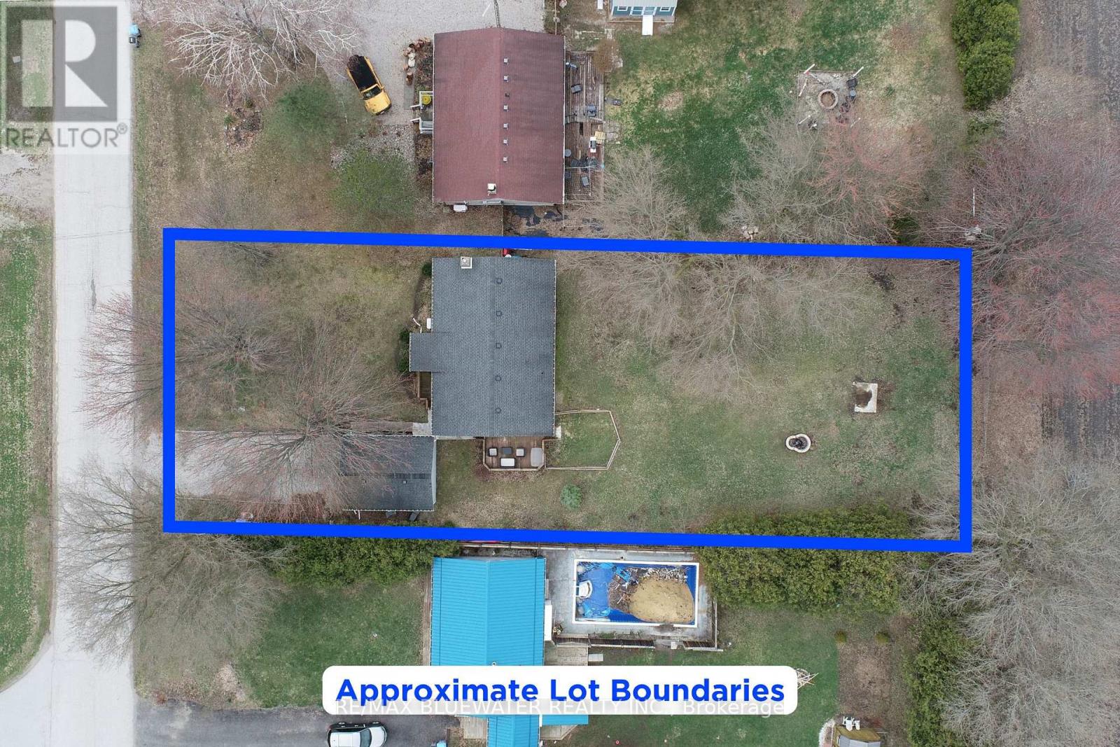 8296 Burwell Road, Lambton Shores, Ontario  N0M 1T0 - Photo 37 - X12844610