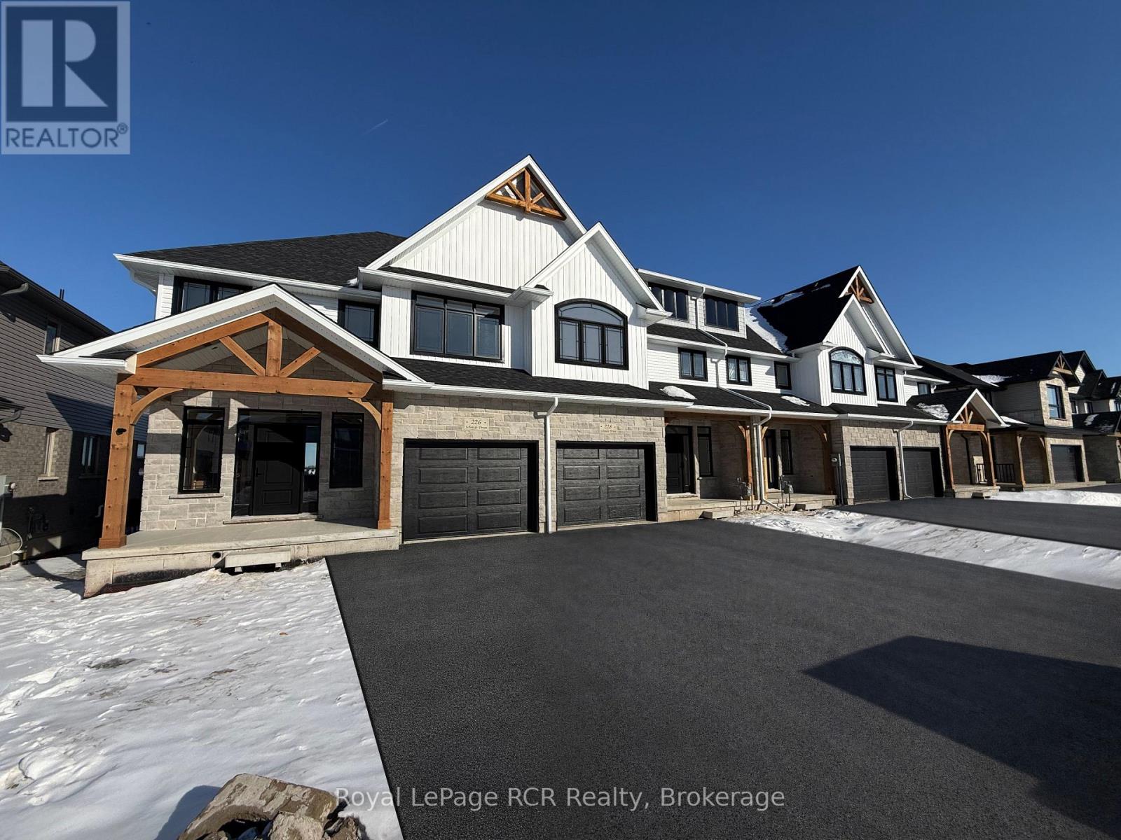 228 Schmidt Drive, Wellington North, Ontario N0G 1A0 - Photo 1 - X12961530