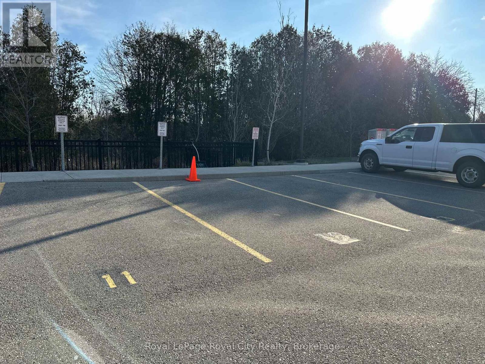 12 - 60 Arkell Road, Guelph, Ontario  N1L 1G8 - Photo 2 - X12961536