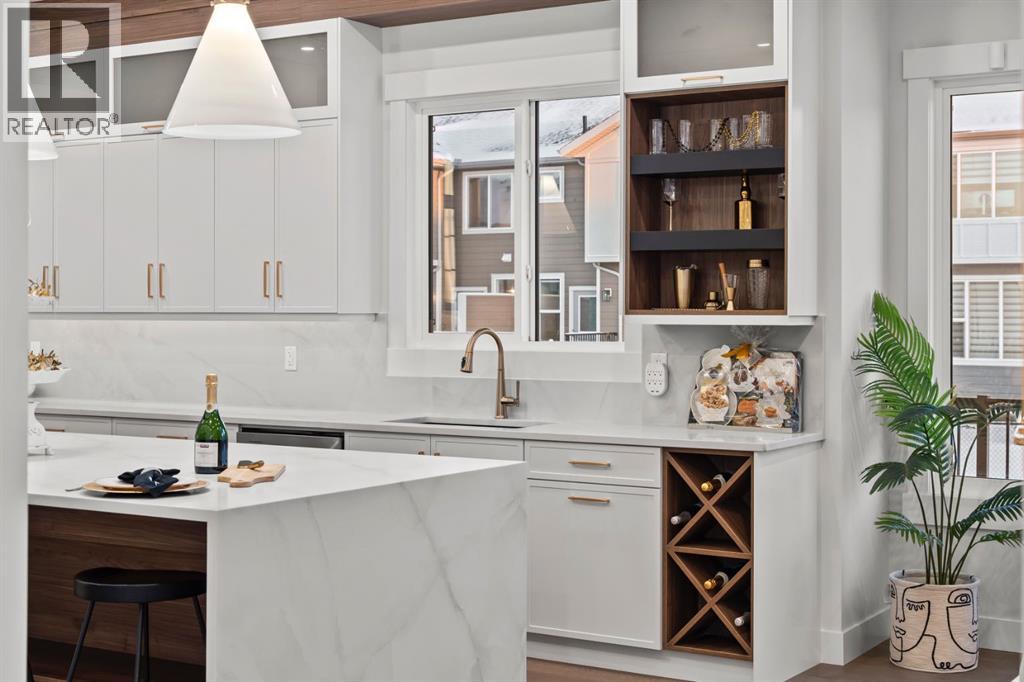 102 South Shore Road, Chestermere, Alberta  T1X 3G2 - Photo 14 - A2294099