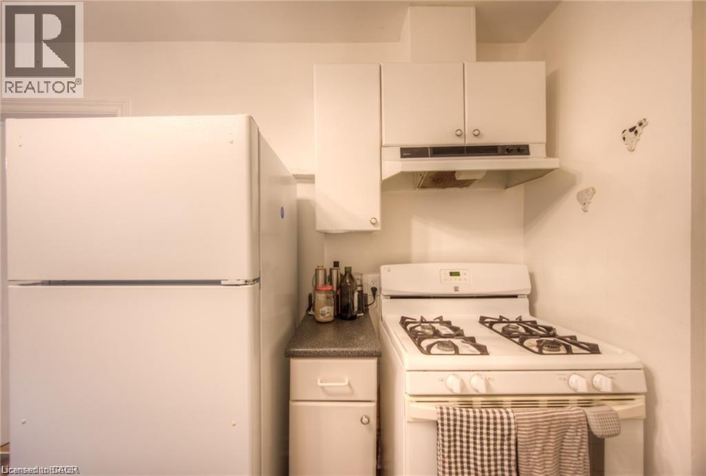 10 Bruce Street, Brantford, Ontario  N3R 1E2 - Photo 11 - 40816912